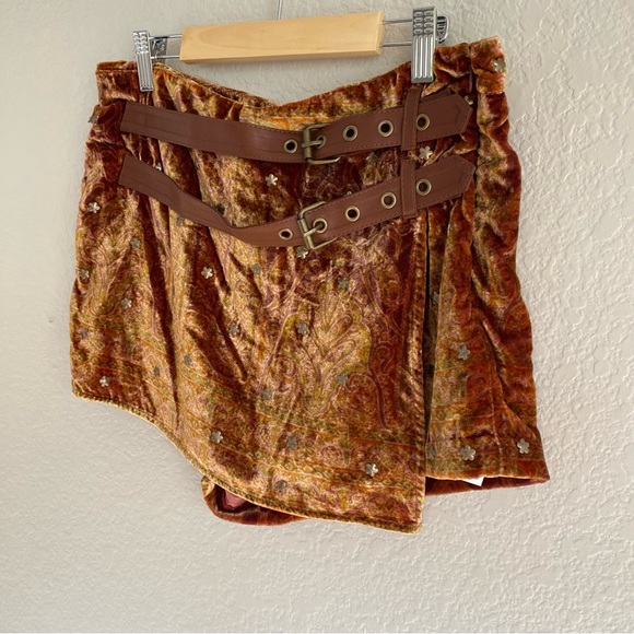NWOT Free People Paisley Punk Velvet Skort size 6 - Picture 7 of 10